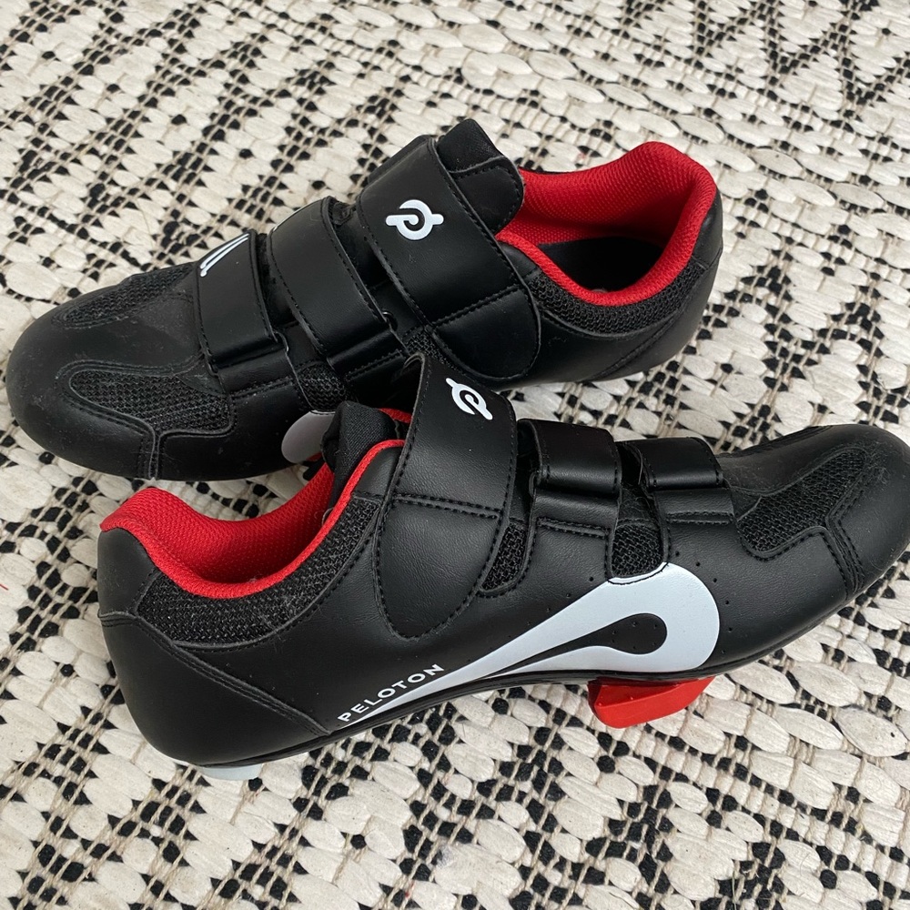 Brand New Peloton Cycling Shoes